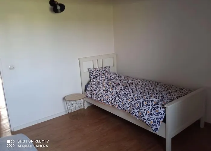 Dom wakacyjny Maison Lauraguaise Parking Grand Jardin Wifi